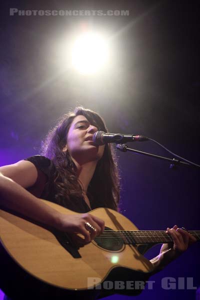 FANNY KRIEF - 2010-02-11 - PARIS - La Maroquinerie - 